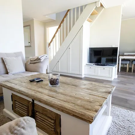 Maleens Knoll 3 Apartment *